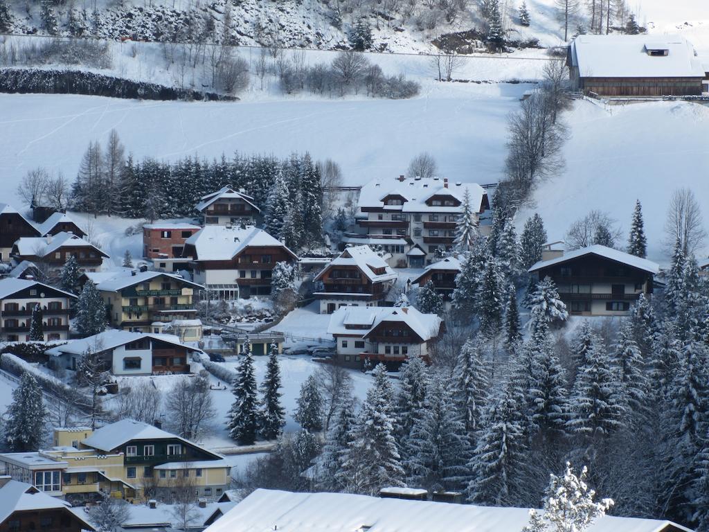 Haralds Ferienwohnungen Bad Kleinkirchheim Habitación foto